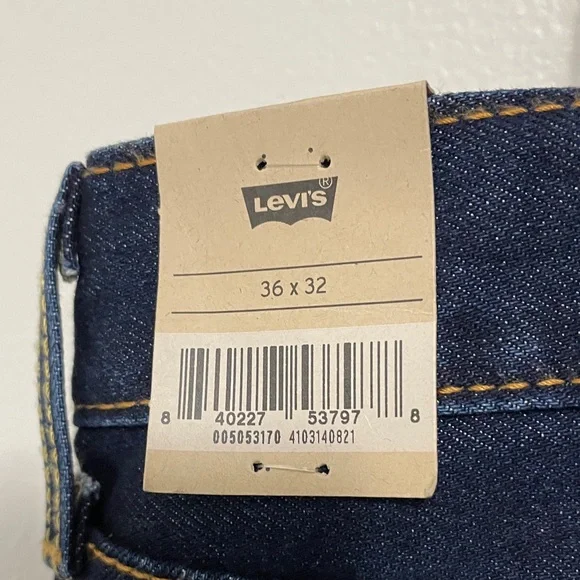 NWT Levi's 36 x 32 Men's Deep Indigo Straight Jeans - Picture 6 of 7